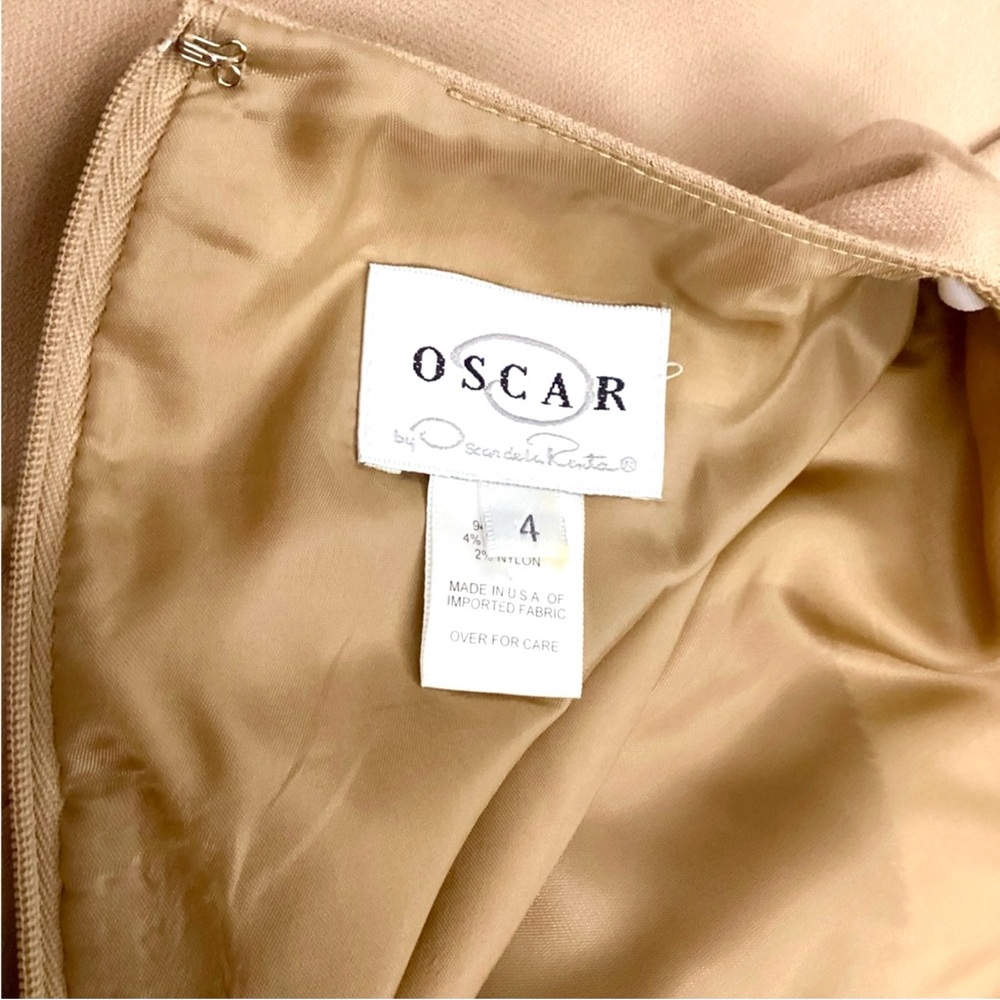 Oscar de la Renta Wool Gold Chain Detail Two Piece Pant Suit in Warm Tan Sz 4 - Picture 9 of 15